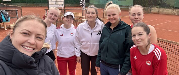 Erster Saisonsieg für die 1. Tennisdamen in der Regionalliga!