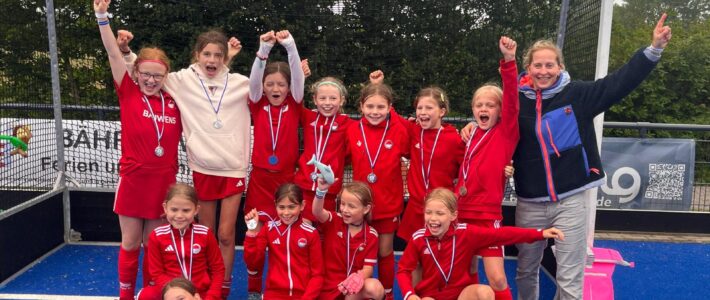 Spannende Spiele und Teambuilding für drei Kölner Mannschaften beim Zeltturnier des Mazda-Kids-Hockey-Cup in Delmenhorst – zweimal Platz 3 und einmal Vierter 